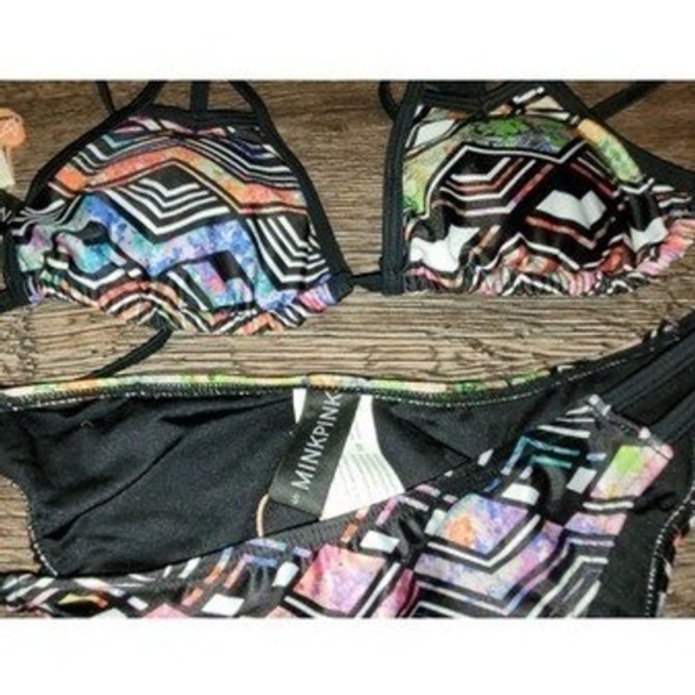 MINKPINK Multicolor Geometric Print Bikini Set Swimsuit Beachwear - Picture 4 of 4